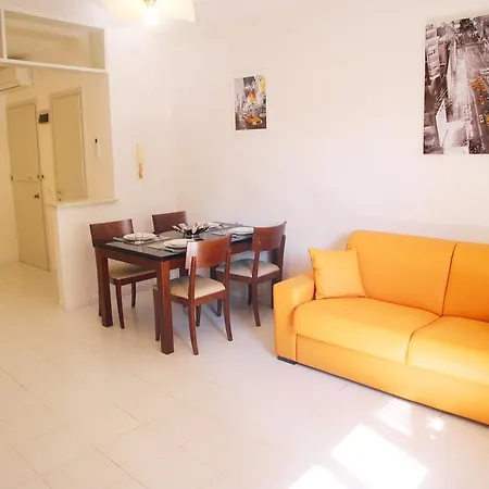 Casa Carducci Apartment *